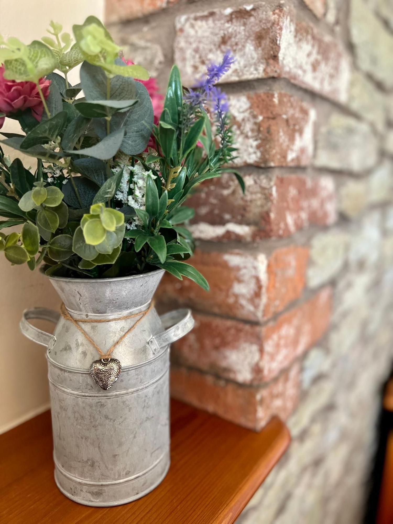 Frog Cottage, Ludlow - A Charming Townhouse For 4 Extérieur photo